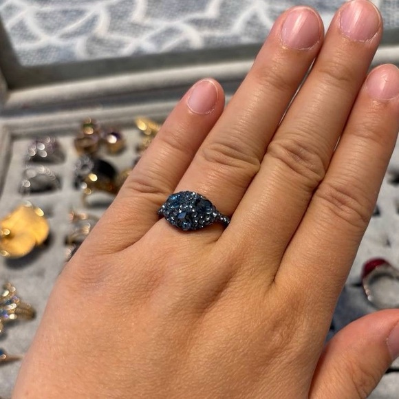 BRAND NEW - Swarovski ring - Picture 9 of 9